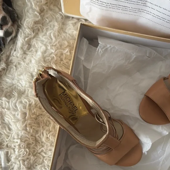 MICHAEL Michael Kors Tan Ankle Boots - Picture 4 of 4